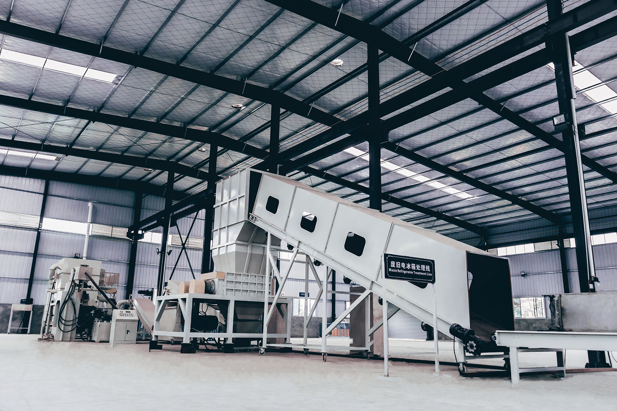 廢舊家電回收是資源循環(huán)利用和環(huán)境保護(hù)的重要環(huán)節(jié)